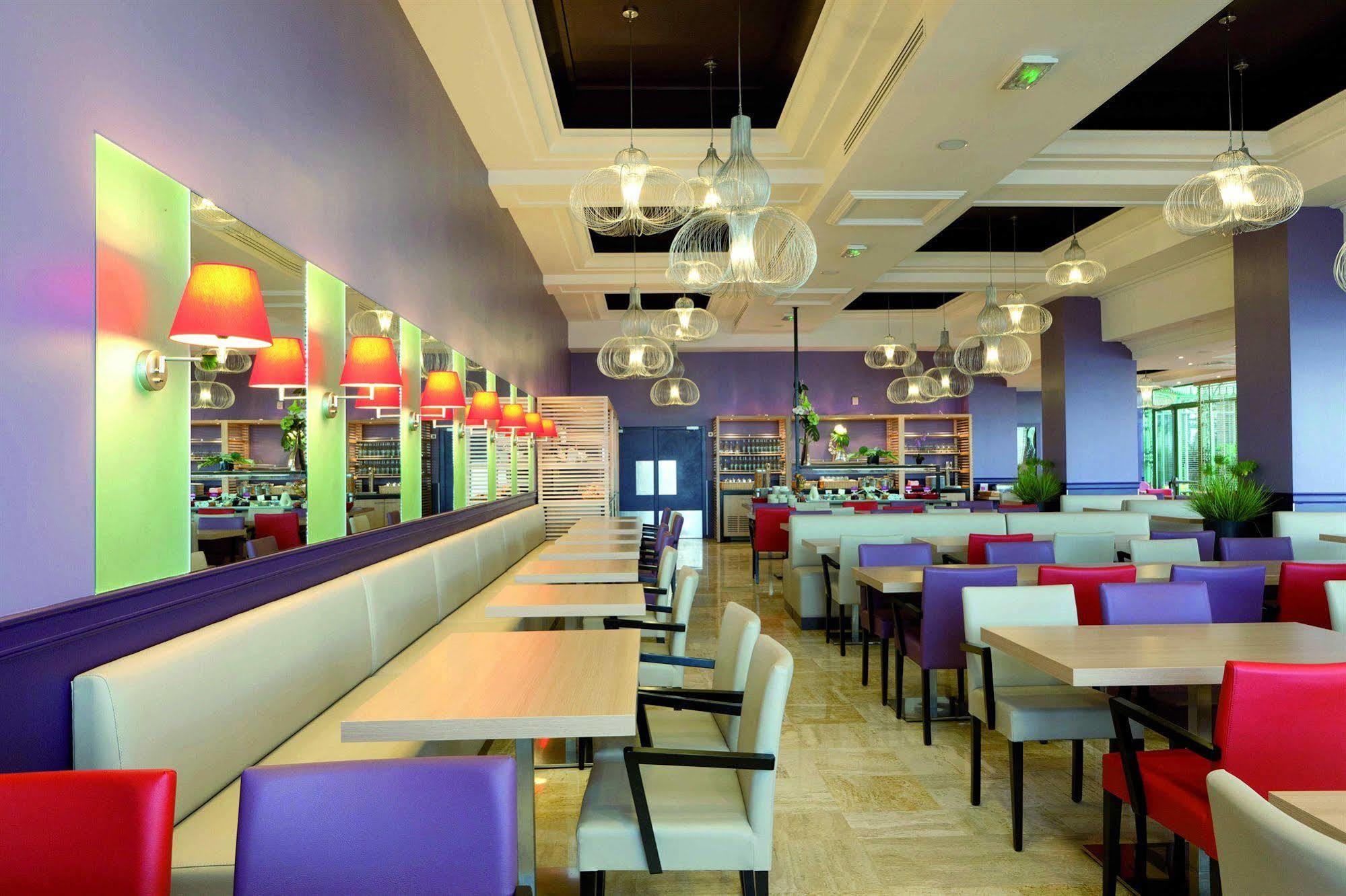 Vendome - Reouverture Hotel